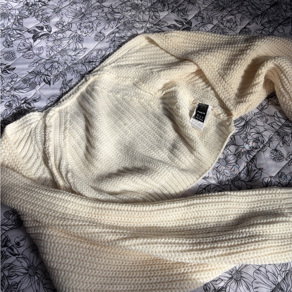 SHEIN Cardigan